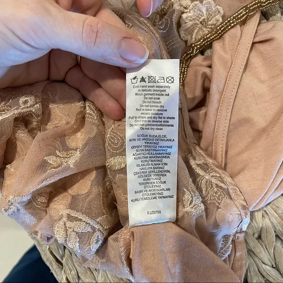 Forever New top - Picture 7 of 7